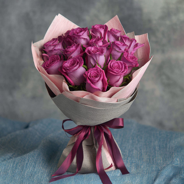 Dusk Glow — A Romantic Ode to Purple Roses & Twilight